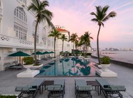 Eastern & Oriental Hotel, hotel v destinaci George Town