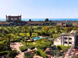 Villa Athena Resort