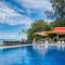 Hotel Sentral Seaview @ ​Beachfront