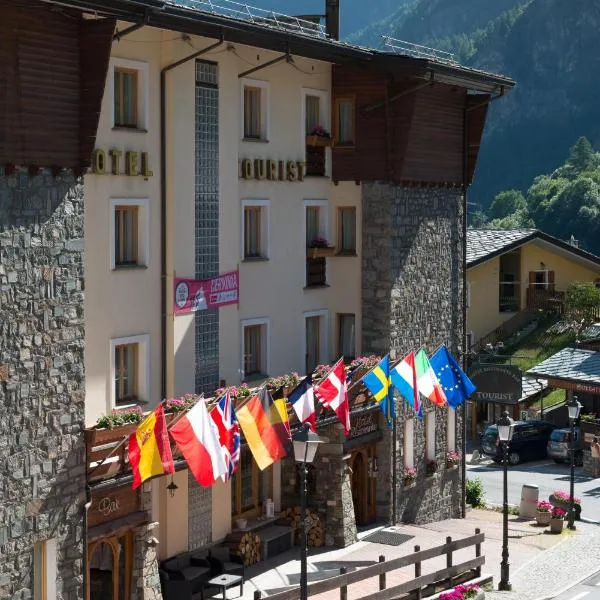 Hotel Tourist, hotel in Valtournenche