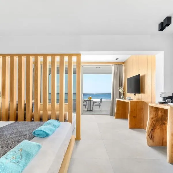 Emily's Luxury Suites, hotel en Pefkohori