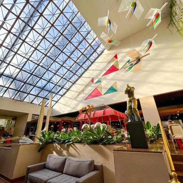 Castro's Park Hotel, hotel em Goiânia