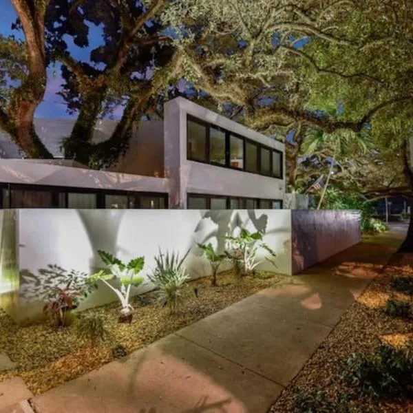 Las Olas Hammocks Unit 2 By Pmi, hotelli Fort Lauderdalessa