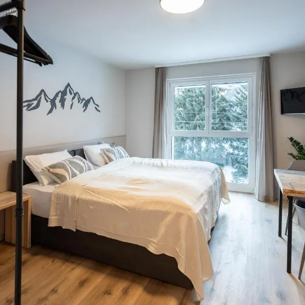 Studio 54 Davos, hotel em Davos