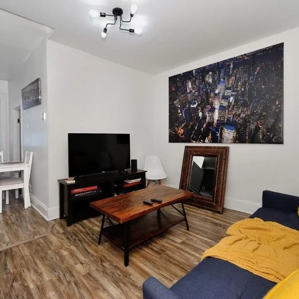 Lovely 3-Bedroom Apt in the Heart of Brooklyn, hotel in Brooklyn